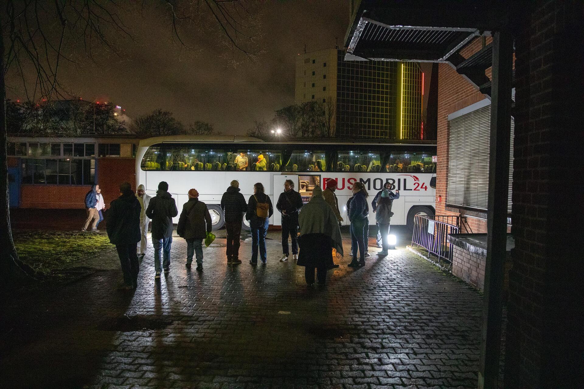 Shuttlebus vor den Osramhallen
