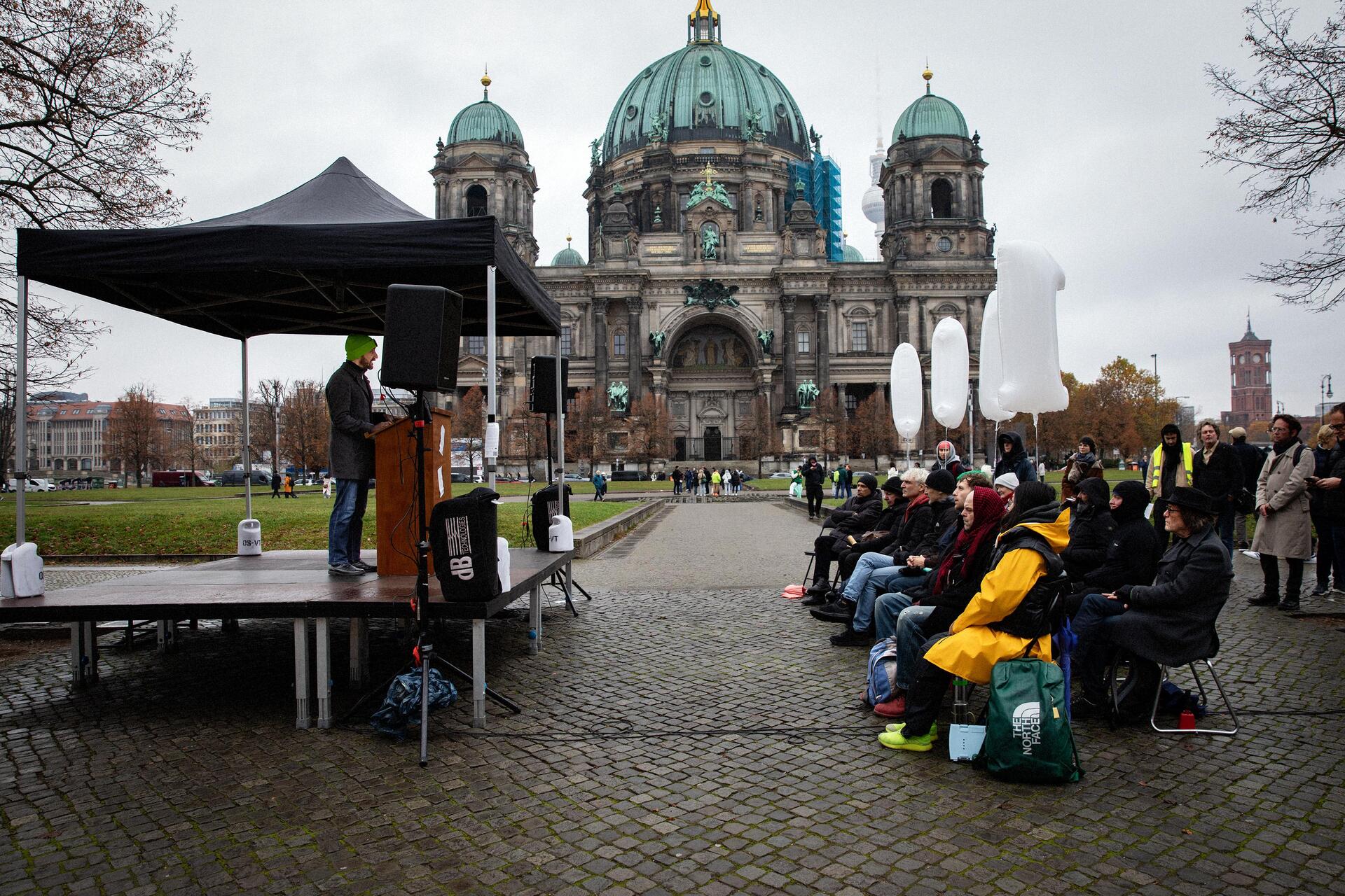 Peter Fasching, Ensemble und Publikum